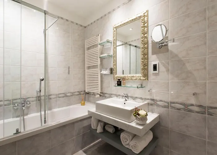 Villaggio Narrante - Foresteria Delle Vigne 4*